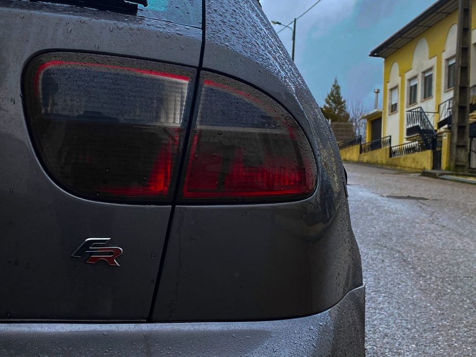 Vendo Seat em ótimo estado