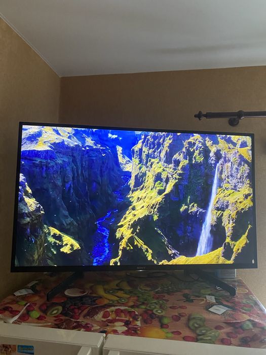 Продам телевизор SONY KD-43XG 7096 4K Ultra HD