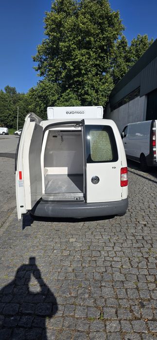 VW Caddy com Frio Negativo