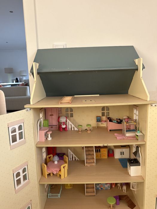 Casinha de bonecas Cherry Tree Hall