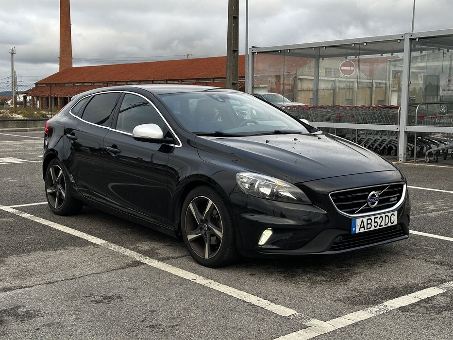 Volvo v40 D2 1.6 R-Design