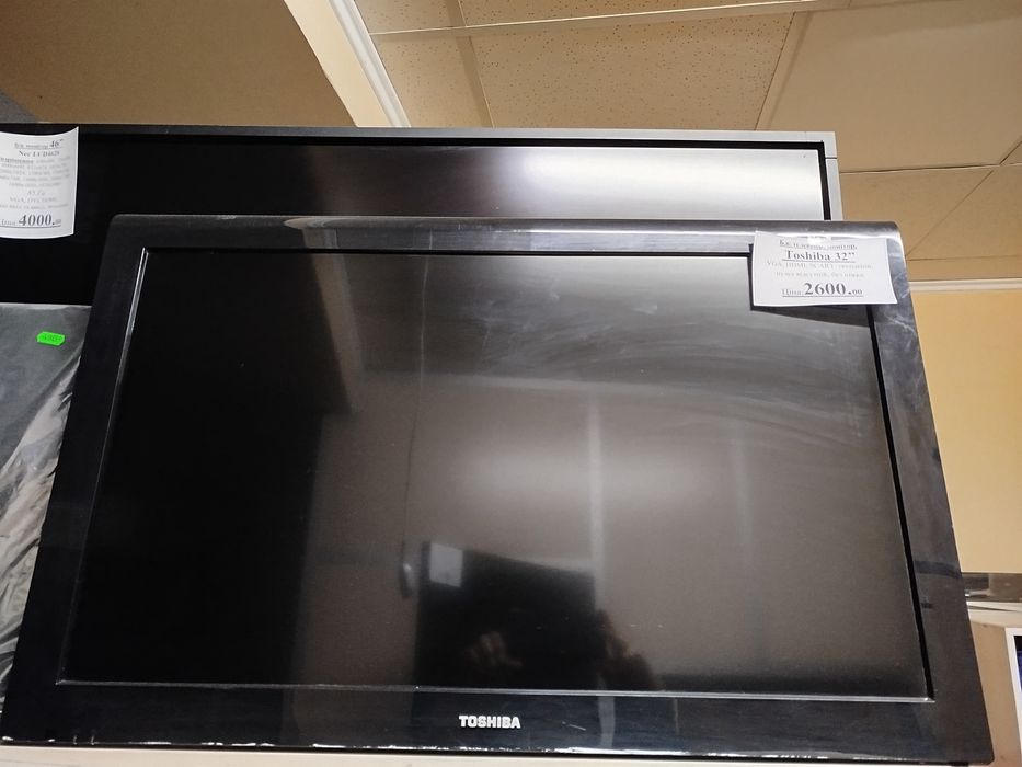 Б.в. телевізор Toshiba 32", без пульта і лапи