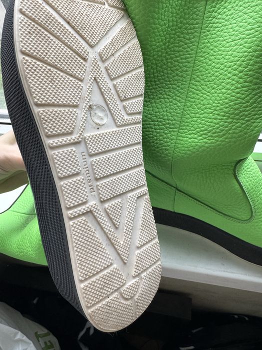 Натуральні жіночі чоботи