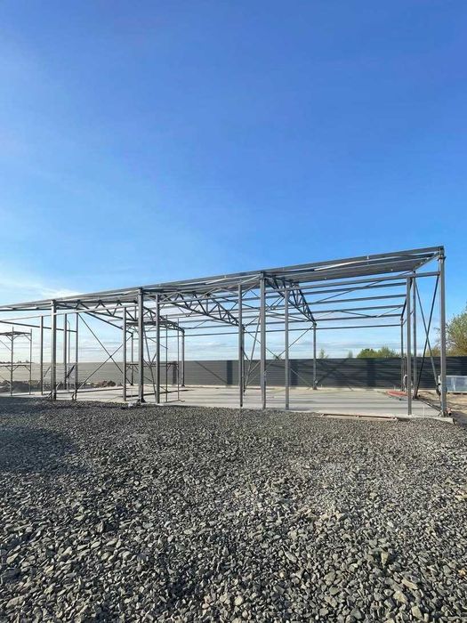 Монтаж металоконструкцій, сендвіч панелей, профнастилу