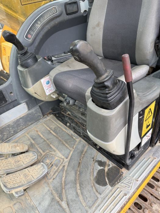 Екскаватор JCB 220 2009р.в.