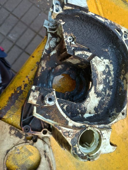 Stihl MS 251 Obudowa silnika karter