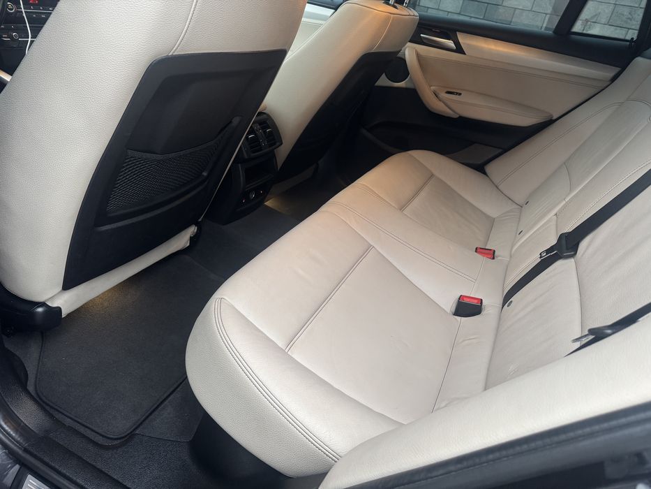 Продам власне авто BMW x4 в М-пакеті