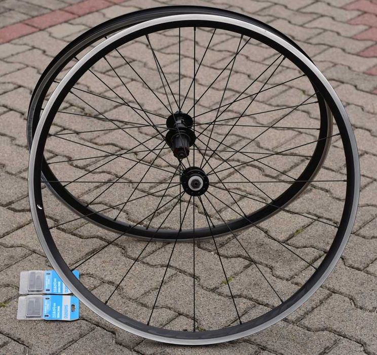 Komplet kół do roweru szosowego