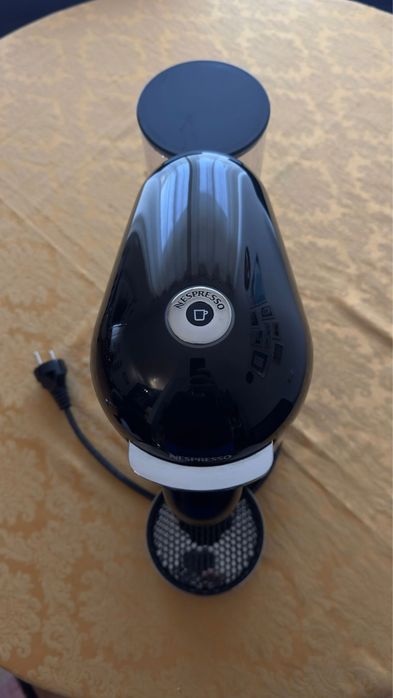 Máquina Vertuo Plus