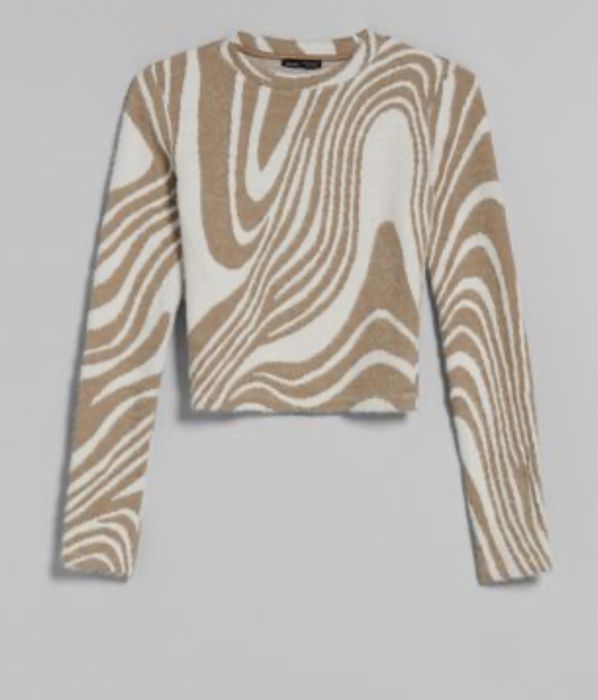Cветер xs bershka