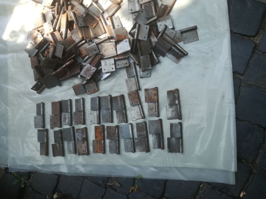 Zawiasy do stolarki okiennej i drzwiowej budowlane PRL