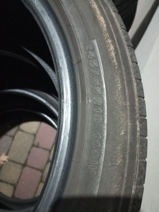 Opony letnie 245/45/18