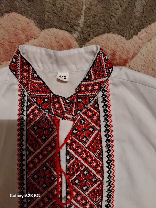 Продам вишиванку