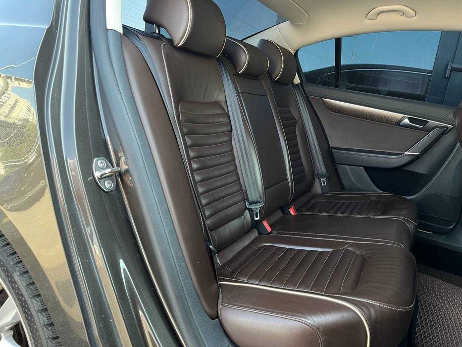Volkswagen Passat 2012 року 1.8 Бензин АКПП Кредит/Обмін/Лізинг