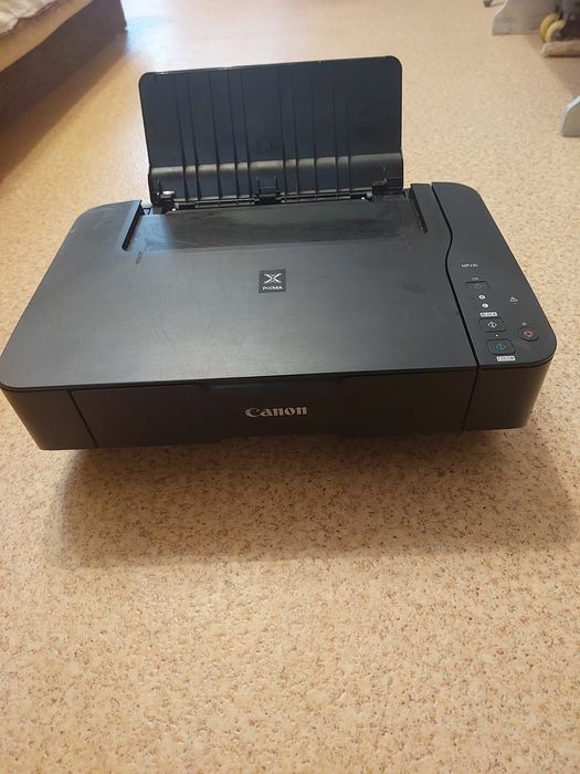 Принтер/сканер Canon Pixma  MP230 на запчастини