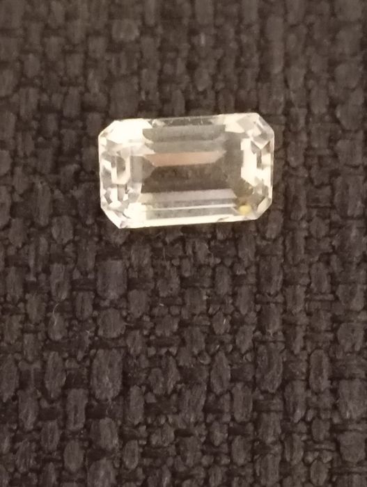 Topázio Amarelo "Champagne" Natural 4,10ct - Corte Esmeralda