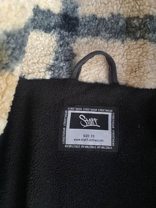 Куртка Staff в гарному стані