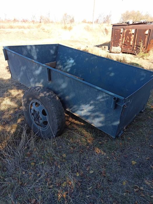 Тракторний причіп