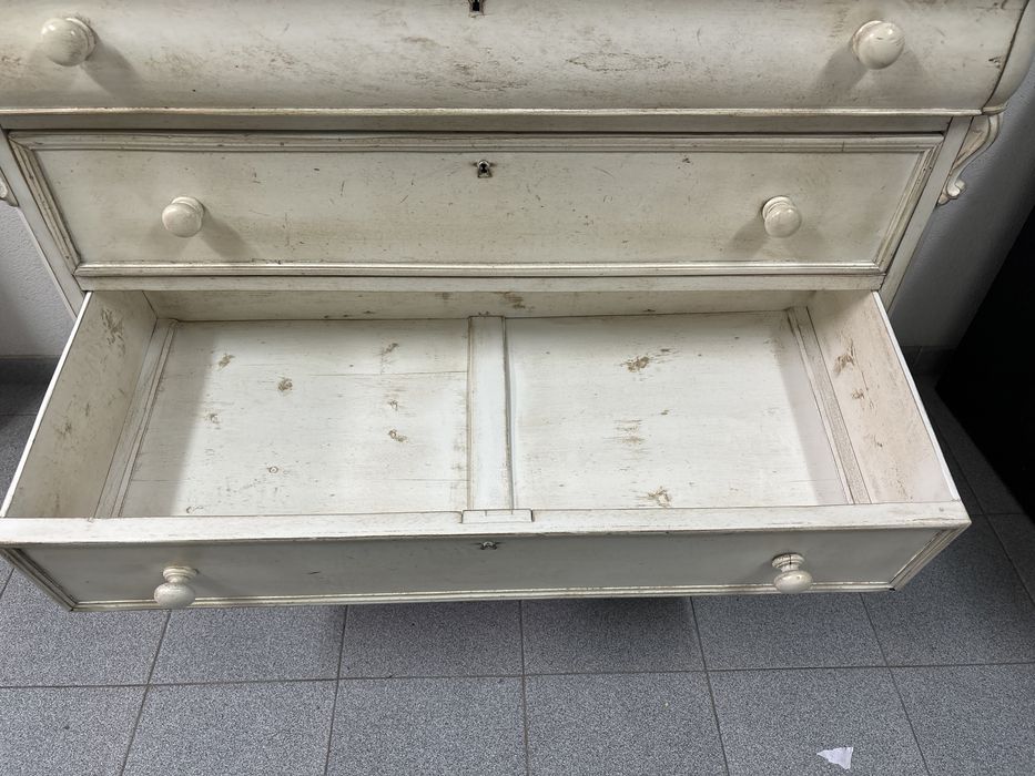 Comoda Vintage restaurada