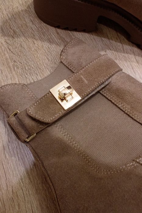 Нові шкіряні черевики Steve Madden