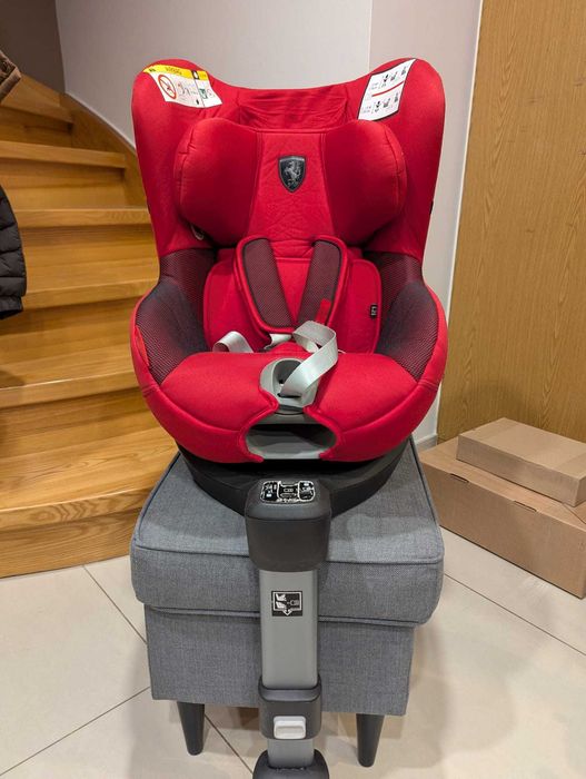 Fotelik samochodowy obrotowy Cybex Sirona S i-size Ferrari Racing 