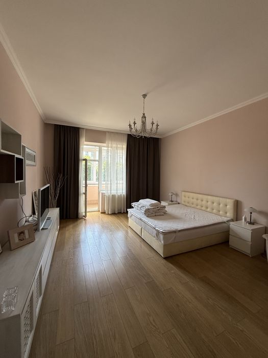 Терміново таунхаус навпроти парку Шевченка