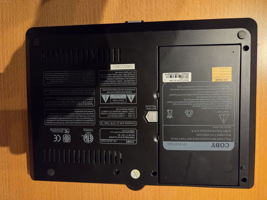 TF-dvd 1020 coby portátil