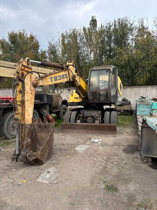 Экскаватор ТВЕКС ЕК-8-30