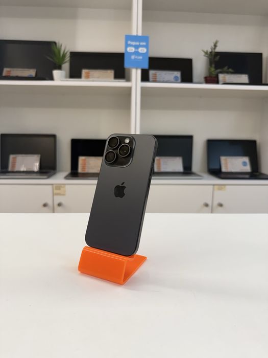 iPhone 15 Pro Semi novo