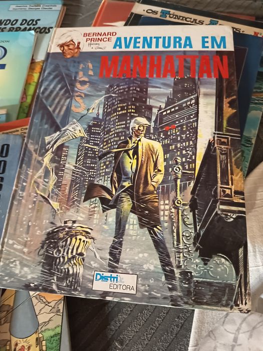 Conjunto de livros ilustrados anos 80