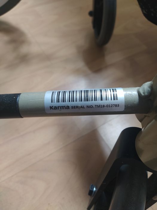 Cadeira de Rodas Dobrável + Almofada