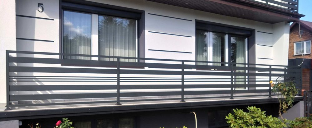 Balustrady balkonowe, balkon, barierki, balkon z blachy perforowanej
