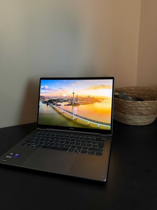 MSI Prestige 14 Flip AI+ D3MTG-051ES portátil tátil 14"