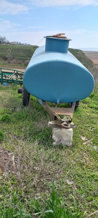 Продам бочку на 2 куба