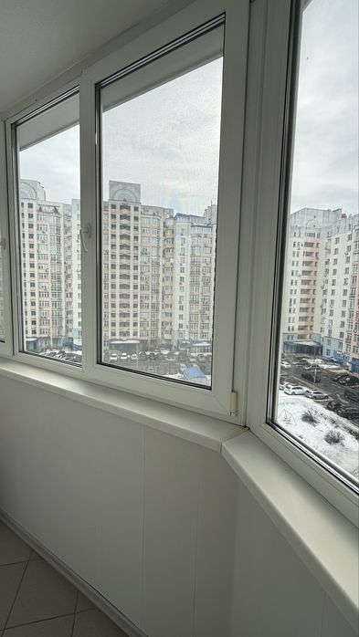 Продаж 2х кімнатноі , вул. Юліі Здановськоі 52а, Ліко Град