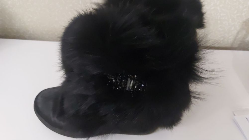 Хутряні Чоботи черевики чоботі мутони хутро