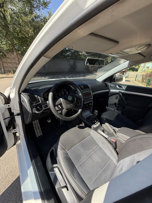 Skoda Octavia A5 газ/бензин