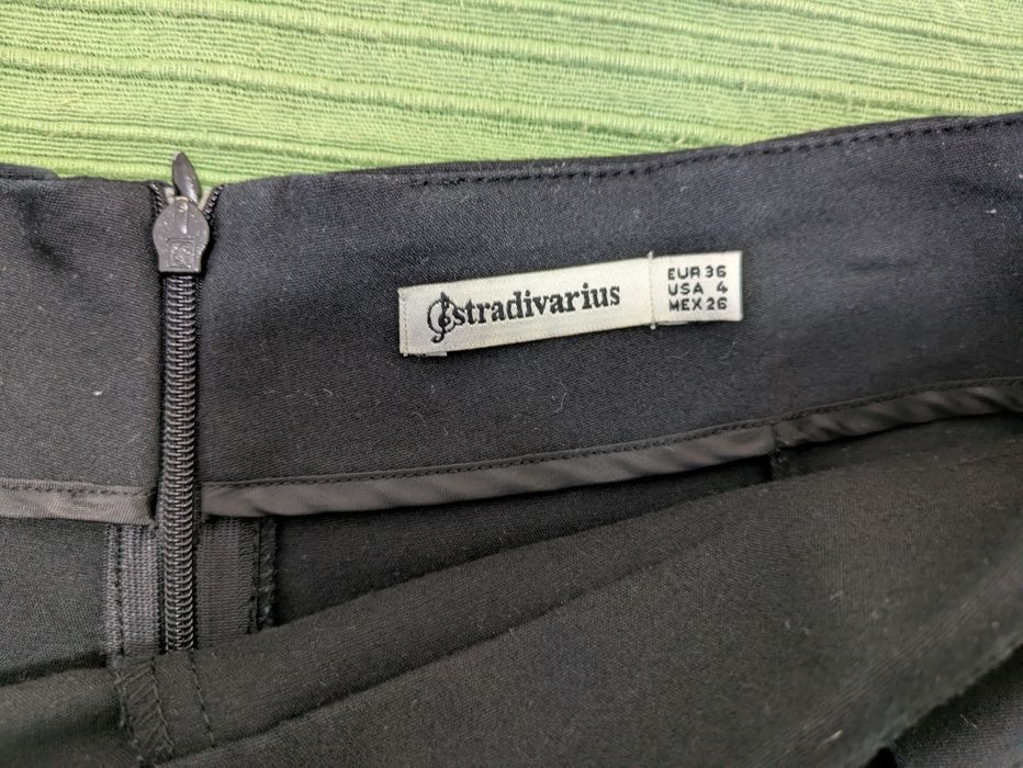 Saia-calção Preta Stradivarius Algodão, tamanho 36