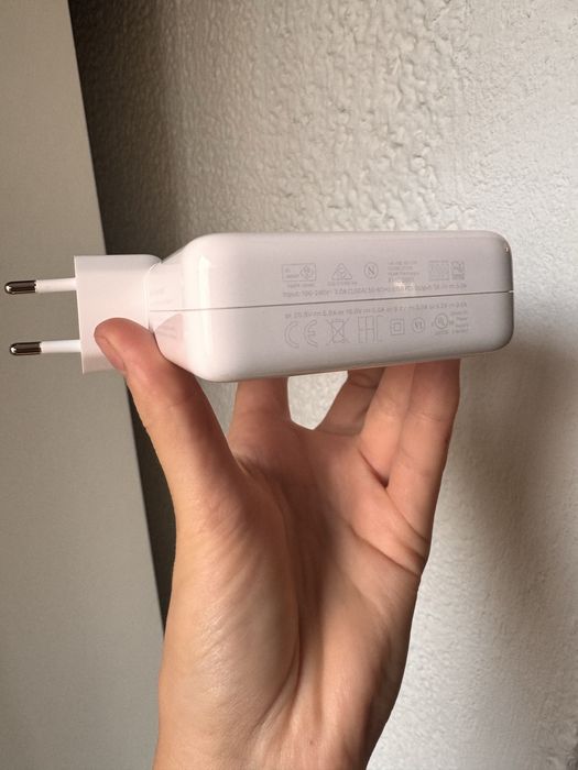 Блок живлення USB-C Apple 140w power adapter оригінал вживаний б/у