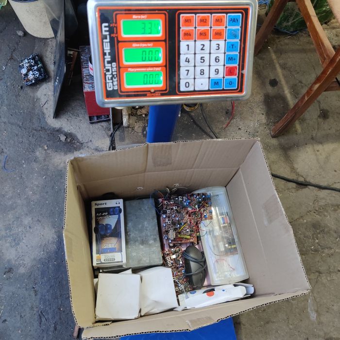 Лот (ящик) разной электроники 10кг