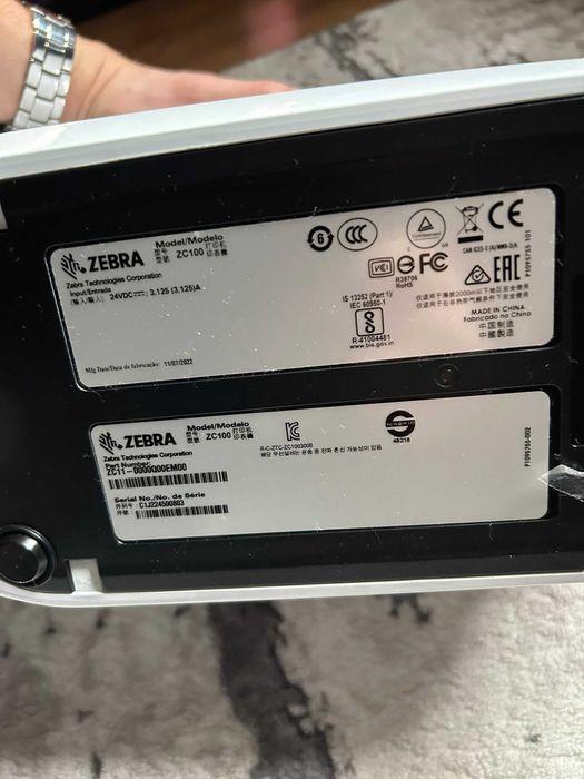 Drukarka kart Zebra ZC100 - jak nowa, sprawna + zestaw (opis)