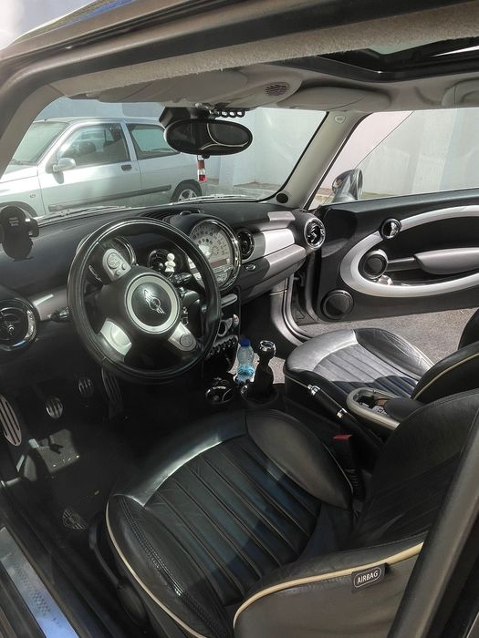 Mini Cooper S.