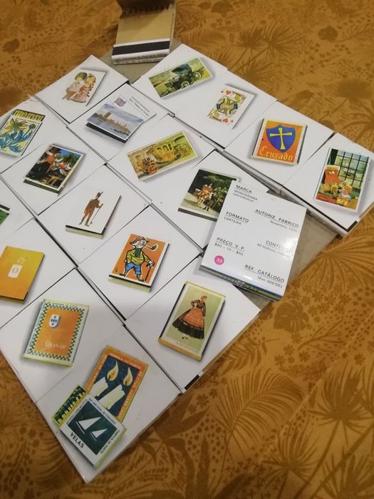 Coleção de 20 caixas de fósforos