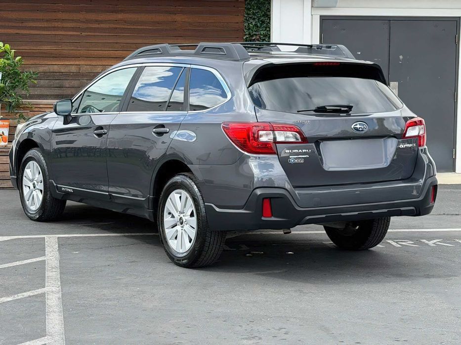 Subaru Outback 2.5      2018