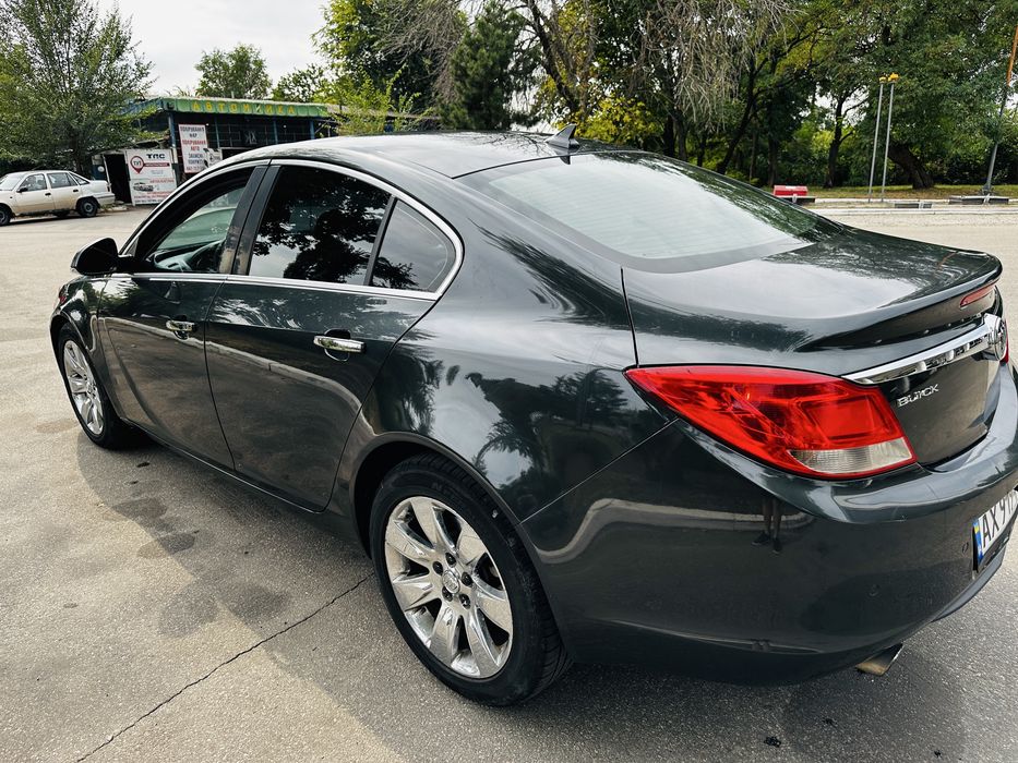 Продам buick Regal 2012 год
