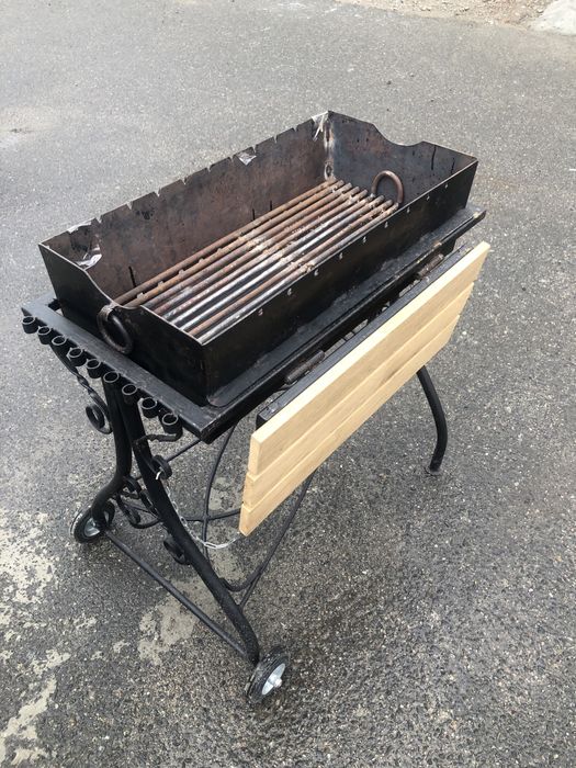 мангал ручної роботи