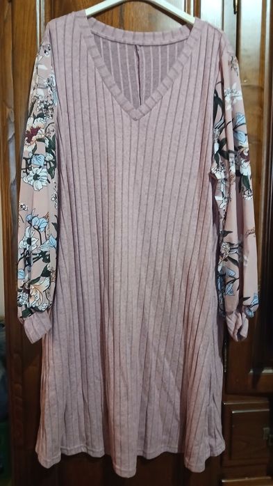 Vários vestidos de inverno