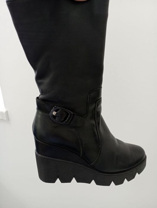 Сапоги женские кожаные на овчине