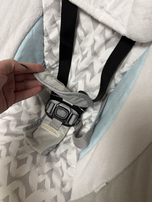 Крісло-гойдалка Ingenuity SimpleComfort