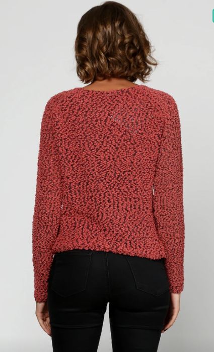 Джемпер легкая кофта